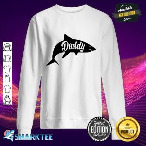 Mens Daddy Shark Cute Funny Family Cool Best Dad Vacation Sweatshirt