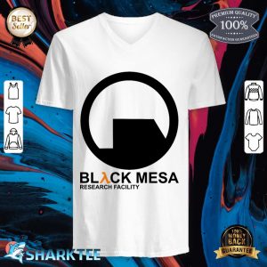 Black Mesa Research Facility V-neck