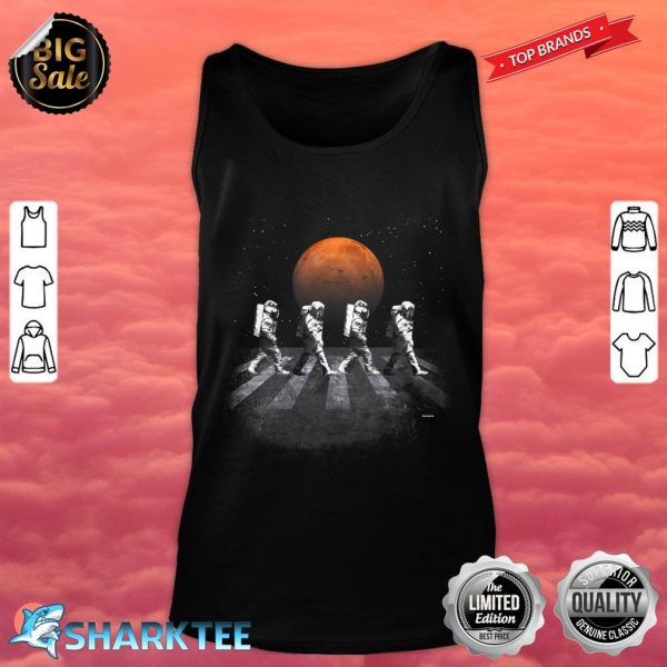 Astronauts in Walking in Space Occupy Mars Tank Top