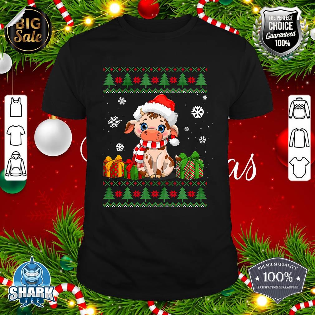 Funny Cow lovers Cute Cow Santa Hat Ugly Christmas Sweater T-Shirt