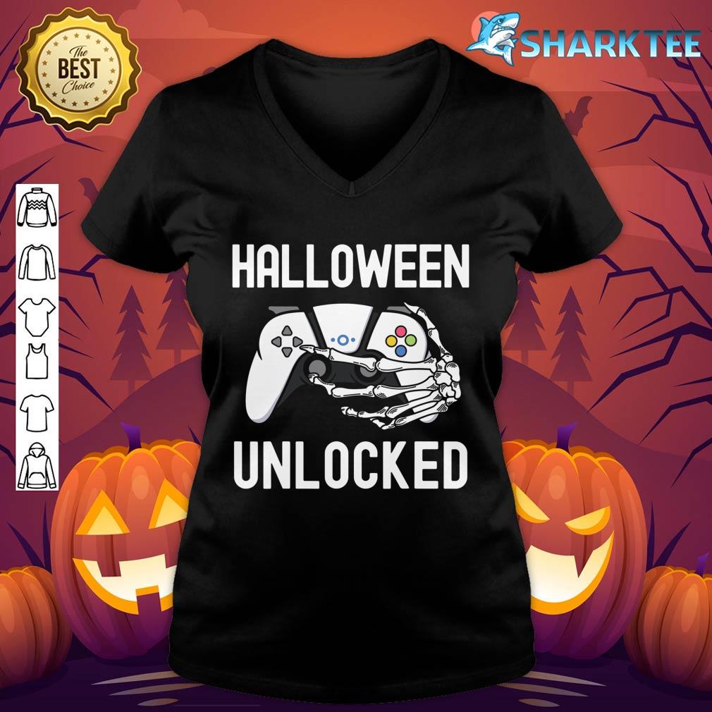 Halloween Unlocked Gamer Skeleton Hand Controller Boys Kids V-neck