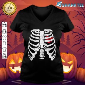 Funny Halloween Skeleton Rib Cage Heart Men Women Kids v-neck