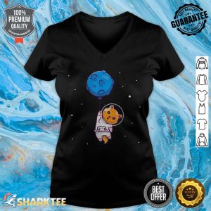 Astronaut Cat in Space Holding Planet Balloon Cat Lover v-neck