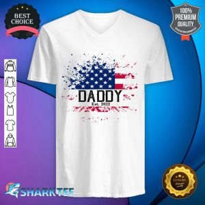 Daddy EST Fathers Day v-neck